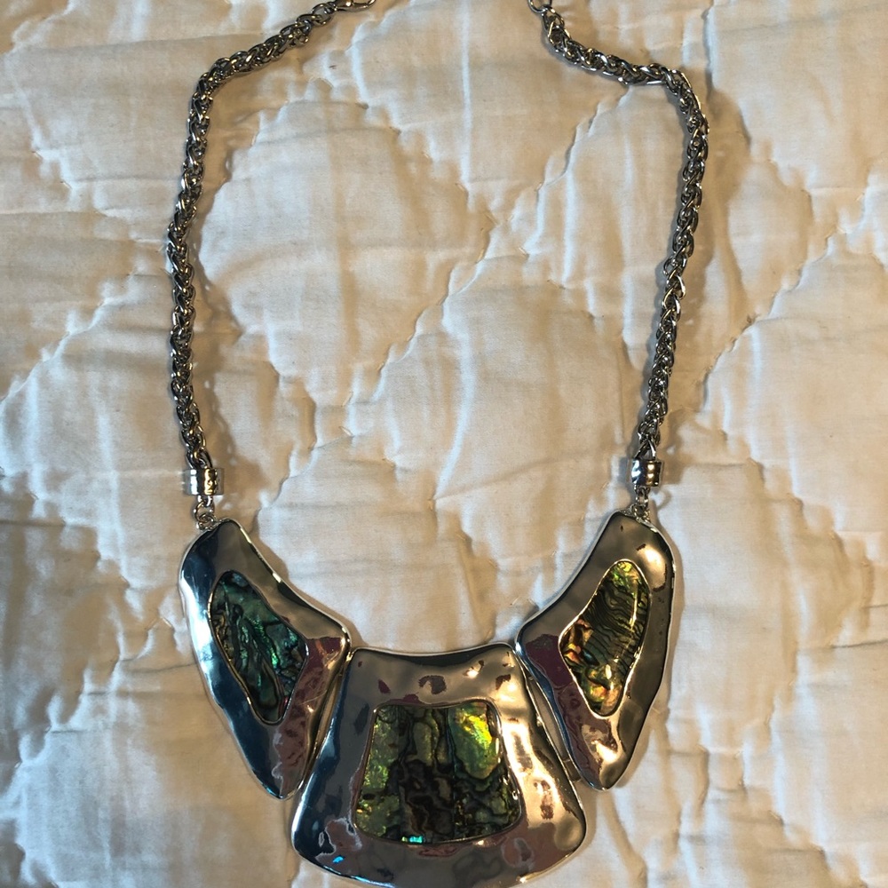 Statement necklace